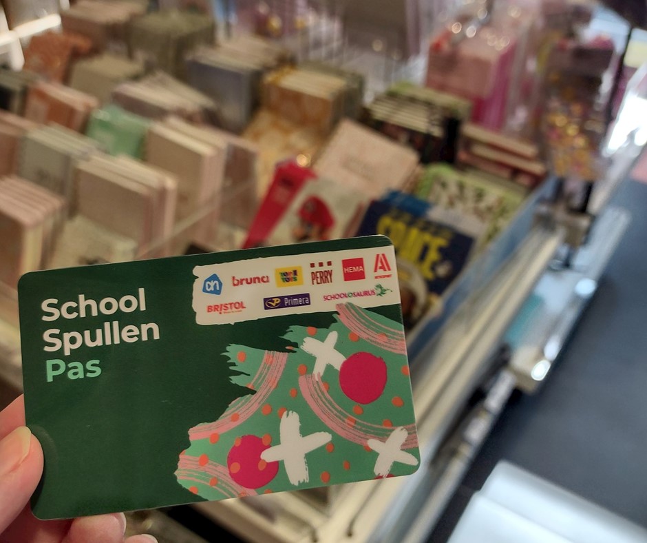 Solidair Groningen & Drenthe helpt kinderen in armoede met Schoolspullenpassen van Armoedefonds
